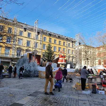 Montez Au Creneau, Face A La Cite Vue Sublime Carcassonne