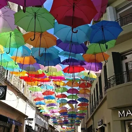 Daire Montez Au Creneau, Face A La Cite Vue Sublime